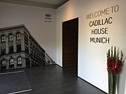 Cadillac House Munich - Ausstellung Letters to Andy Warhol noch bis 07.08.2017 (©Foto:Martin Schmitz)
